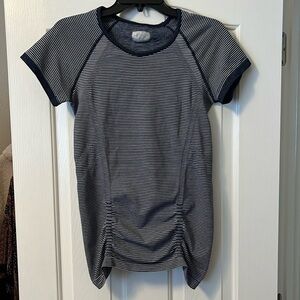 Athleta woman’s navy blue and white striped ruched workout top size S